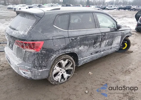 2022 Volkswagen Taos 1.5T Sel z USA, uszkodzony, nr VIN 3VV2X7B21NM056739